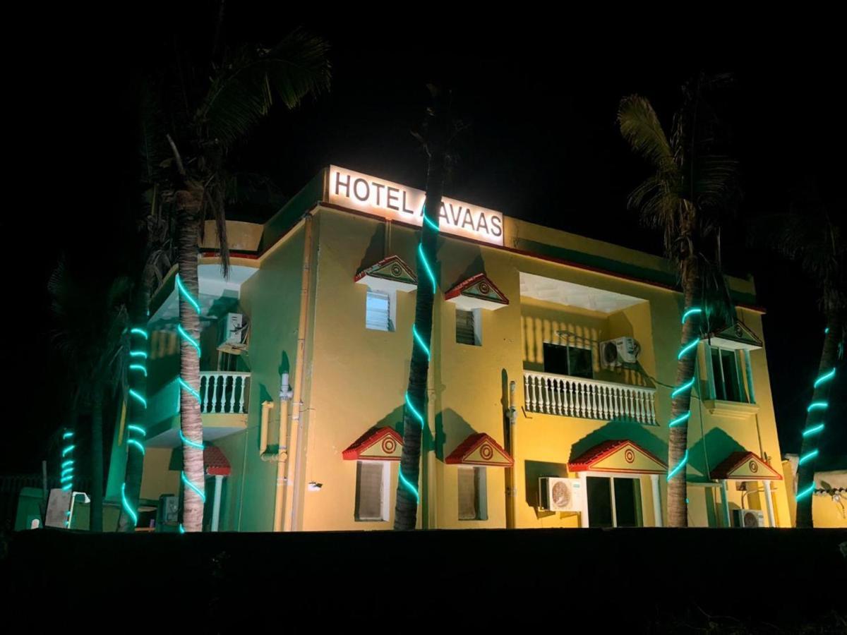 Hotel Aavaas Puri Zewnętrze zdjęcie