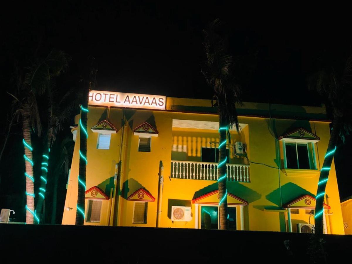 Hotel Aavaas Puri Zewnętrze zdjęcie